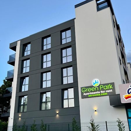 Green Park Apartments And Rooms For Guests Asenovgrad Exteriör bild