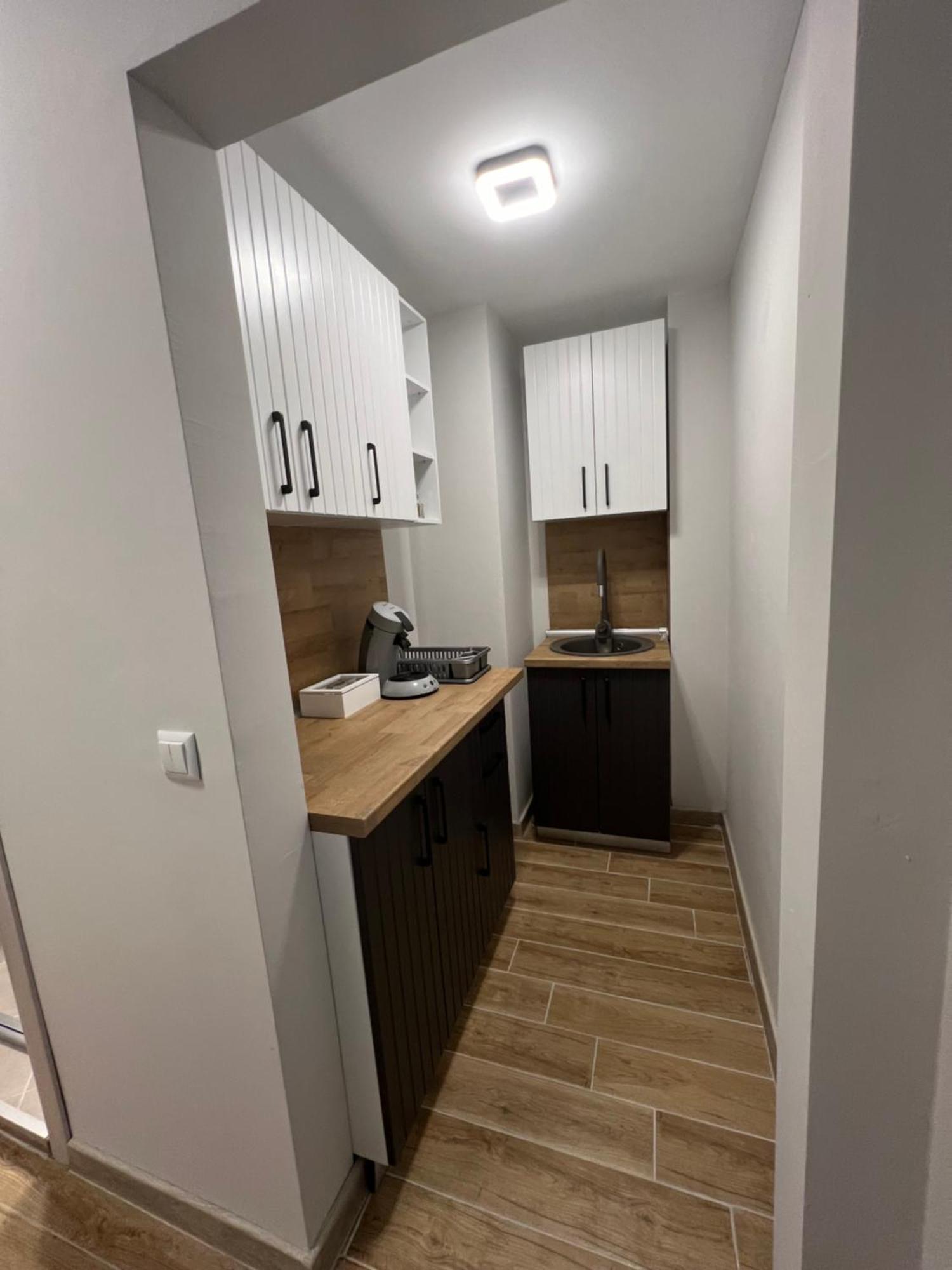 Green Park Apartments And Rooms For Guests Asenovgrad Exteriör bild